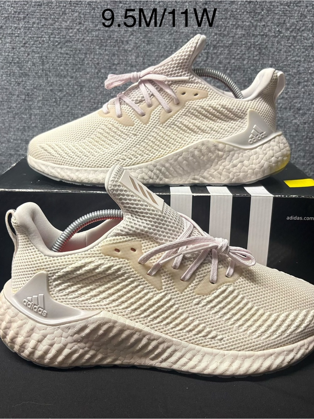 Adidas Alphaboost Orchid Tint Size 9.5M / 11W Pre-Owned Cleaned with Box